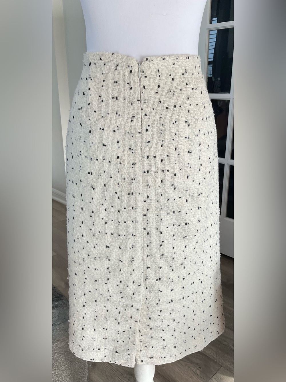 Ann Taylor Cream Confetti Tweed Pencil Skirt Size 10 - Picture 6 of 10